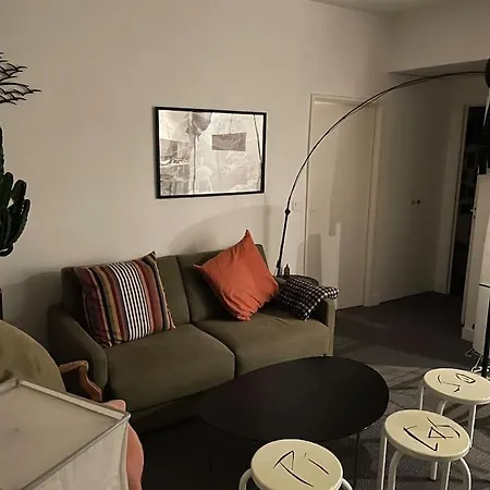 Appartement 16e Arrondissement Superbe 45 M2 Plein Sud
